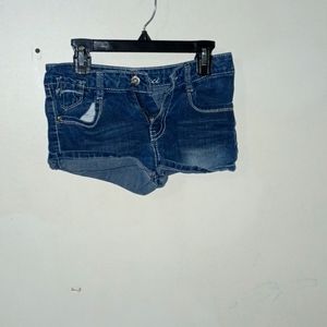 Shorts of cavarica